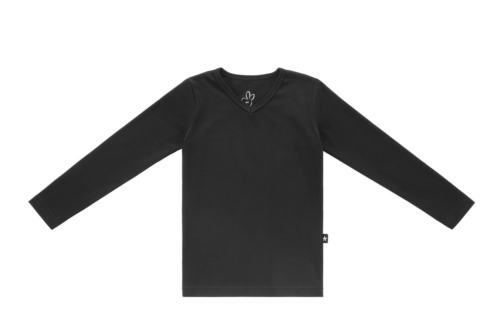 Black v-neck longsleeve